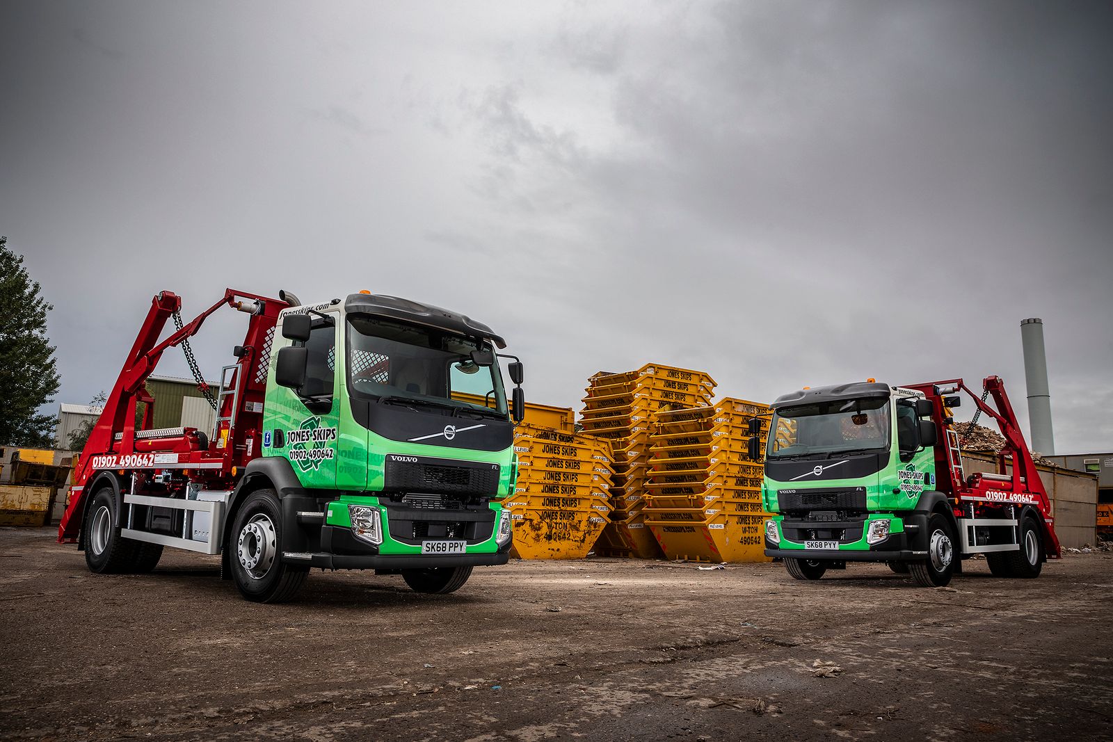 Jones skips skip truck